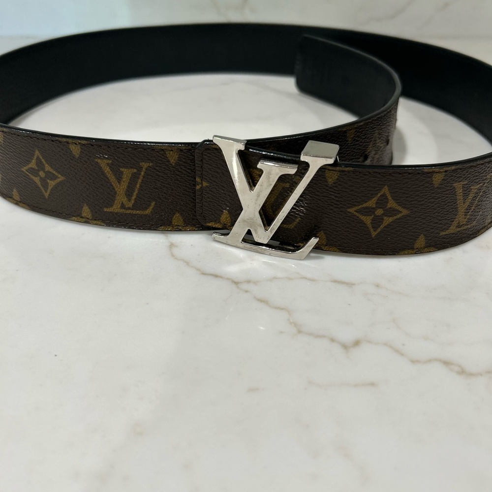 Louis Vuitton Black Leather Belt